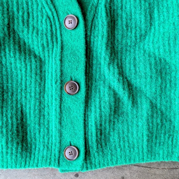 & Other Stories Green Oversized V-Neck Wool Blend Cardigan Sweater size XS NWT - Picture 4 of 8